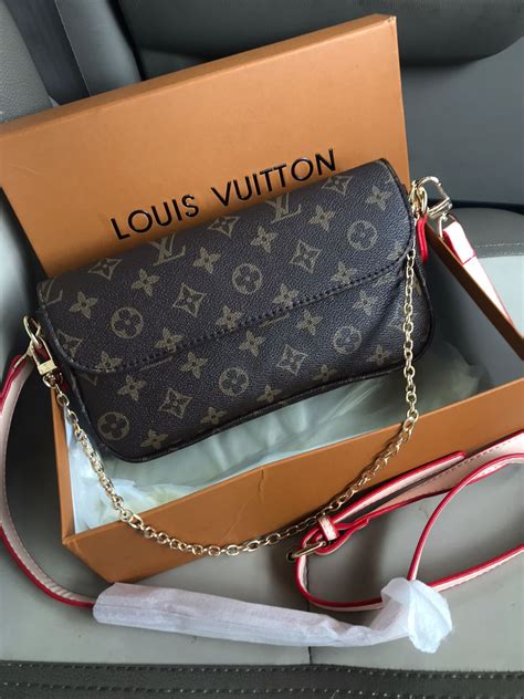 lv chain purse|lv ivy wallet on chain.